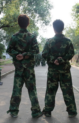 新華電腦專修學院新生軍訓花絮