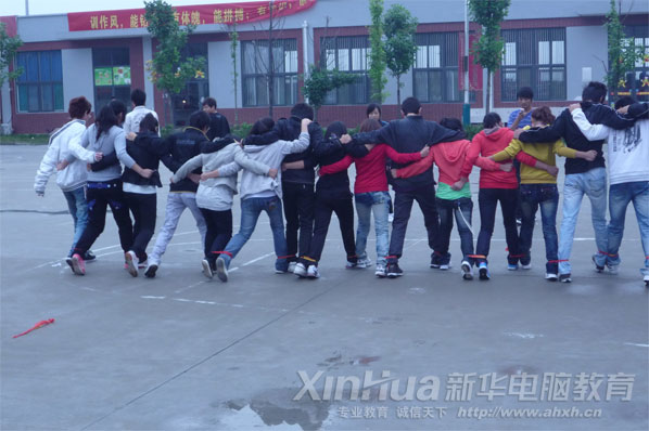 留給觀眾的是努力的背影