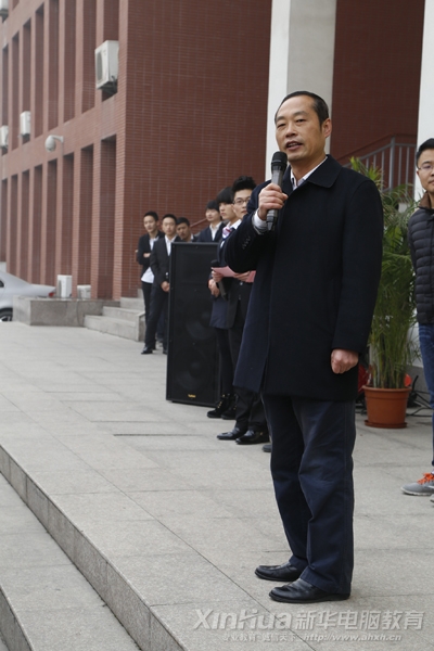 學院副院長孫禮平在開幕式上發表重要講話