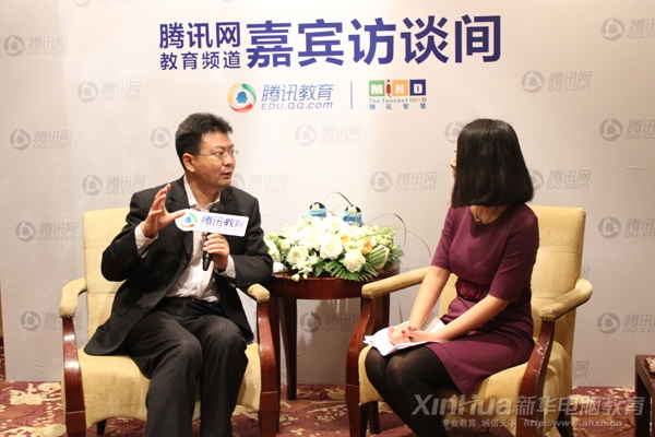 沙總和騰訊網(wǎng)主持人面對面交流